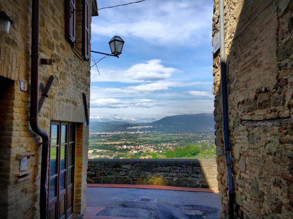 Relais La Corte Di Bettona Exterior photo